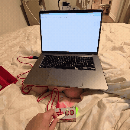 When making a sound, the screen will change a different colour